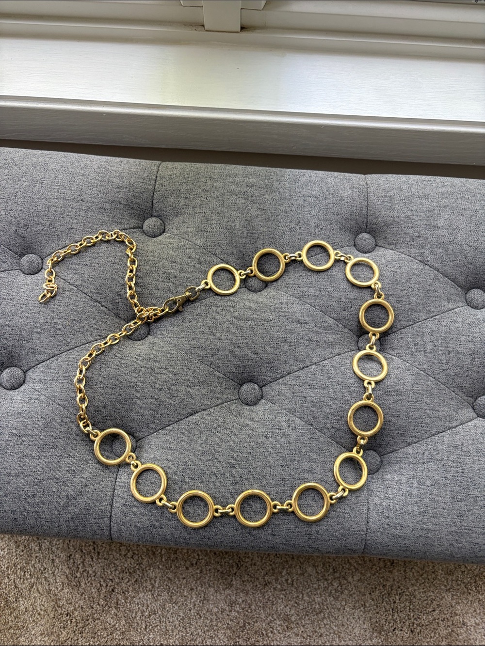Gold Circle-Link Women’s Chain Belt